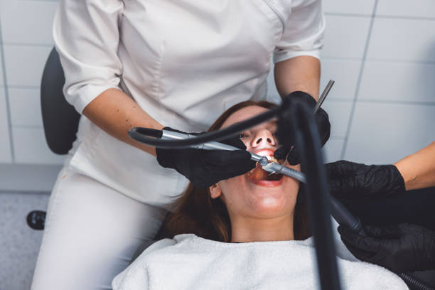 Best Emergency Dental Extractions in Fairfield, IA